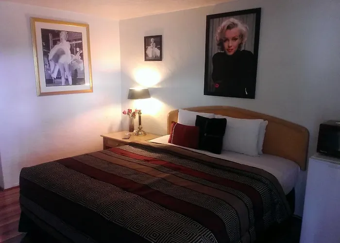 Motel El Trovatore 2*