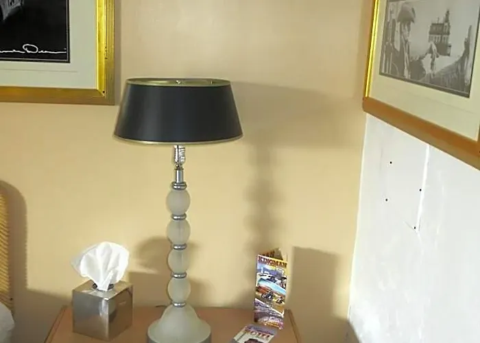 Motel El Trovatore
