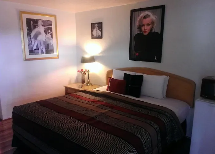 El Trovatore Motel Kingman
